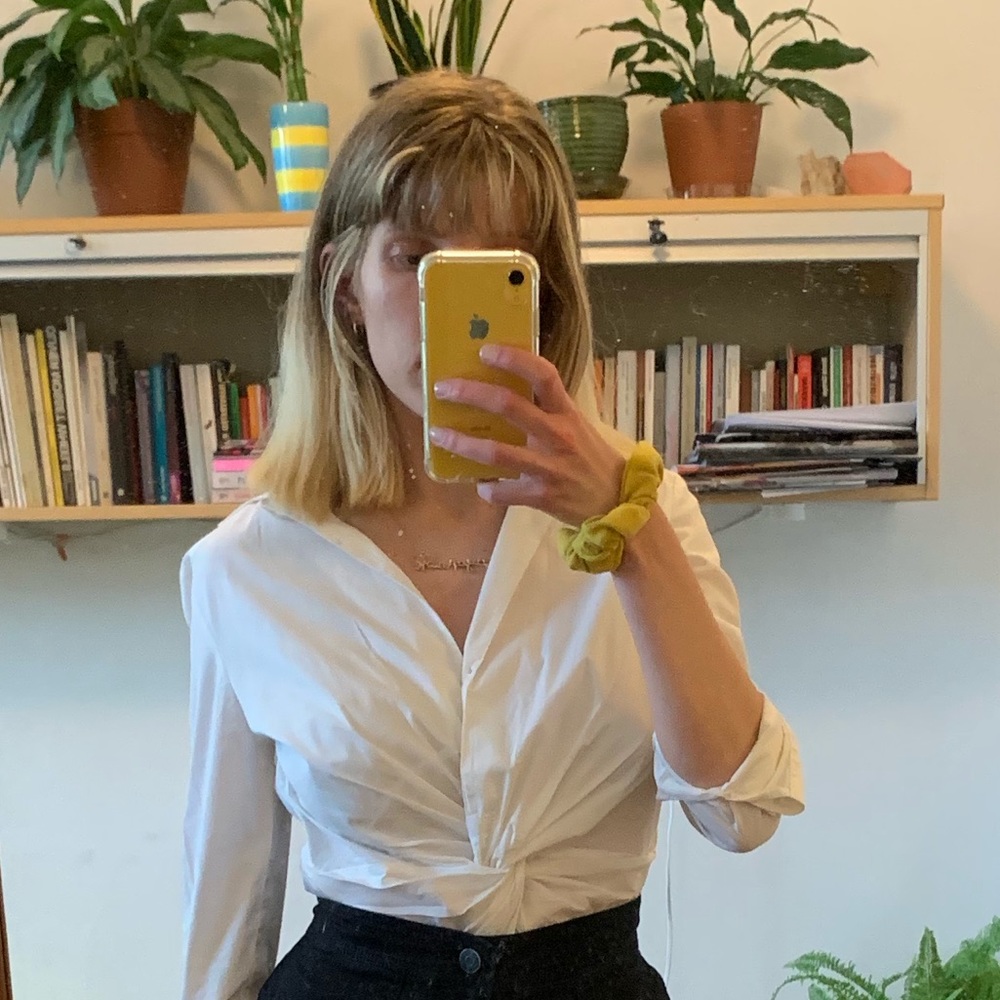 Meet your Posher, Maya
